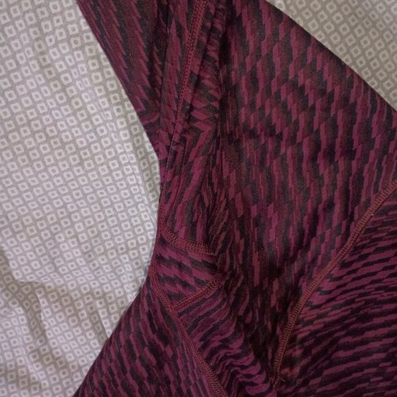 Lululemon Wunder Under Hi-Rise Tight (Full-On Luxtreme) – Warped Wine Black - Picture 2 of 4